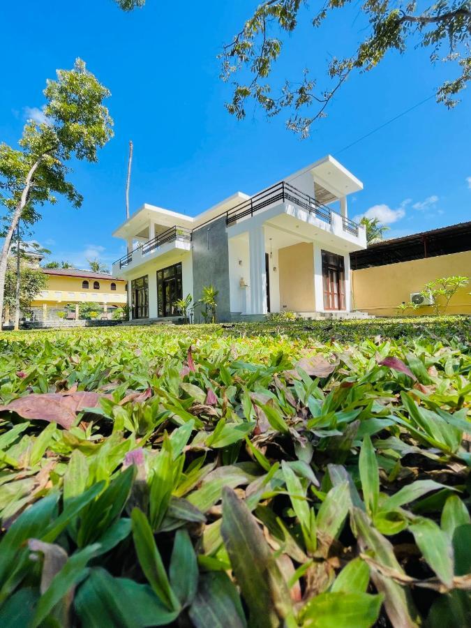 Yehen'S Villa Unawatuna Luaran gambar