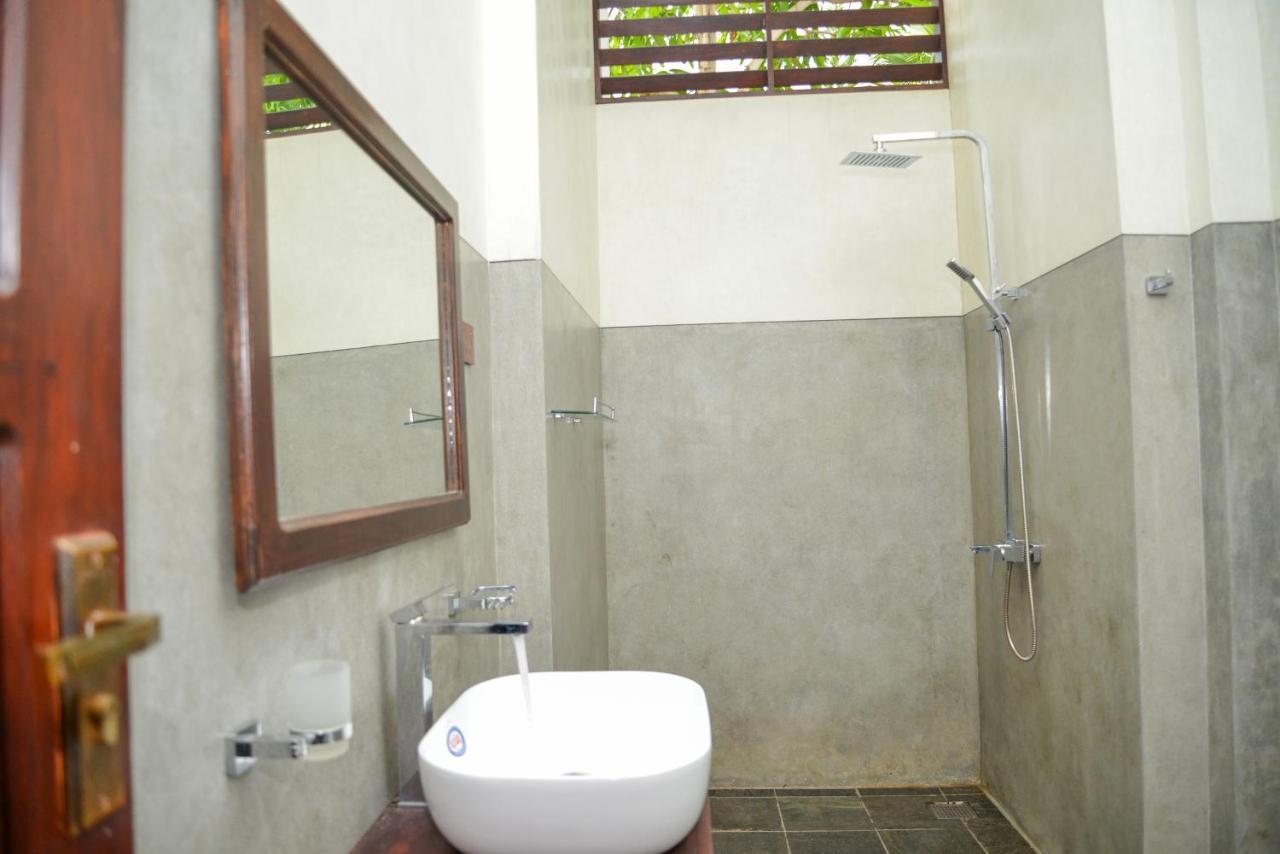 Yehen'S Villa Unawatuna Luaran gambar