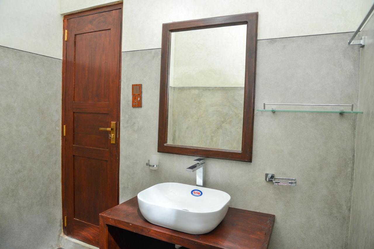 Yehen'S Villa Unawatuna Luaran gambar