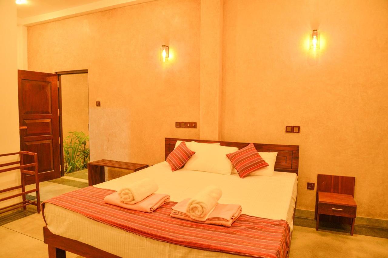 Yehen'S Villa Unawatuna Luaran gambar